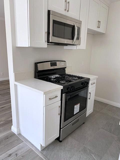1st image of 838 Lincoln Blvd #9