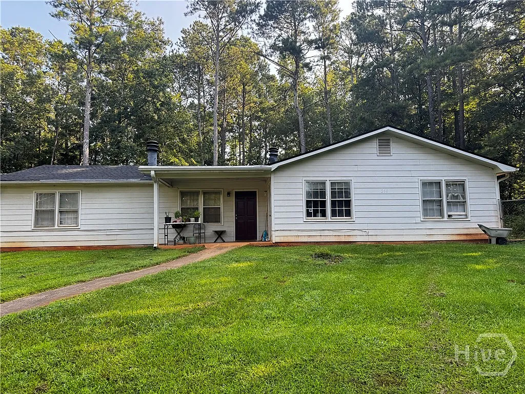 2 bed, 1.0 bath, 900 sqft, $1,000 — Photo 1