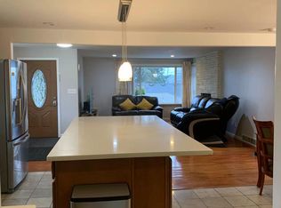715 E James St #B, Kent, WA 98031