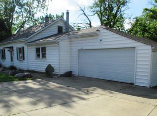 4046 Alkire Rd, Grove City, OH 43123