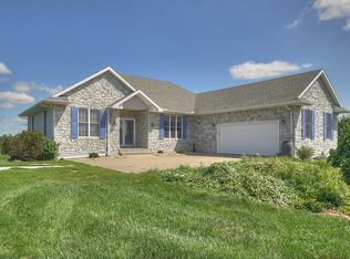 10876 SE 240th St, Lathrop, MO 64465