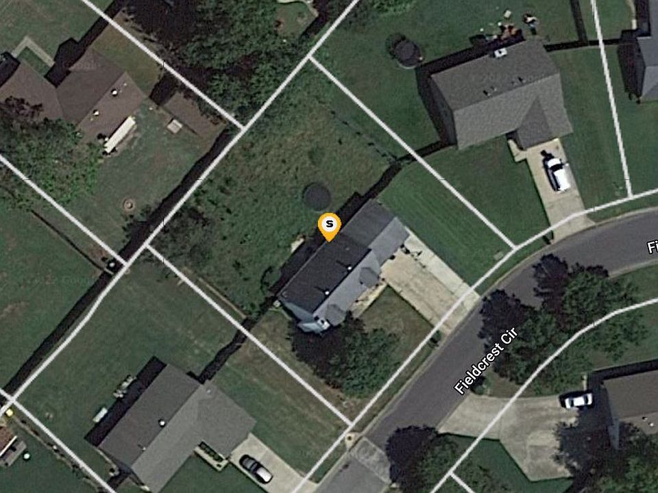 1st image of 25 Fieldcrest Cir