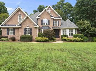 3200 Treetop View Ln, Apex, NC 27539