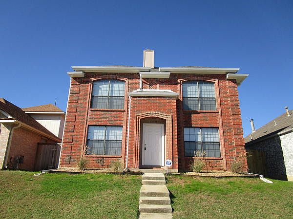 1st image of 1330 Creekview Dr