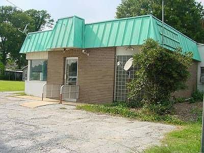1st image of 525 12th St