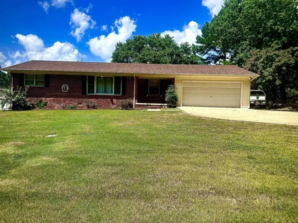 427 Rasch Rd, Florence, AL 35633