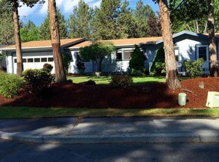 1057 SE Black Ridge Pl, Bend, OR 97702