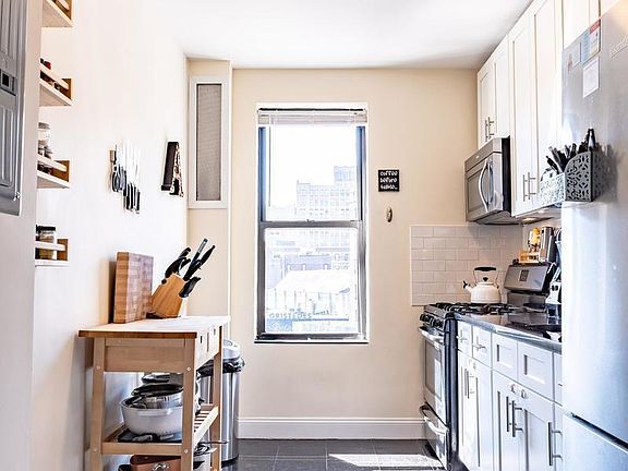 5th image of 611 W 171st St APT 52A