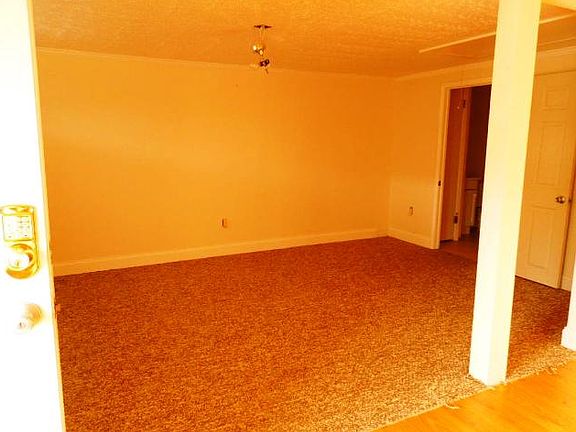 5th image of 1705 Mississippi Ave