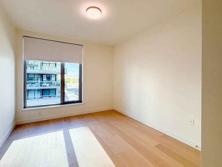 777 Harbourside Dr #406 — Photo 25