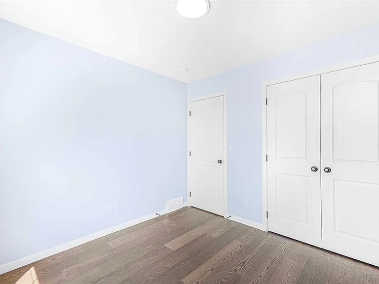 60 Setonstone Gdns SE #1 — Photo 2