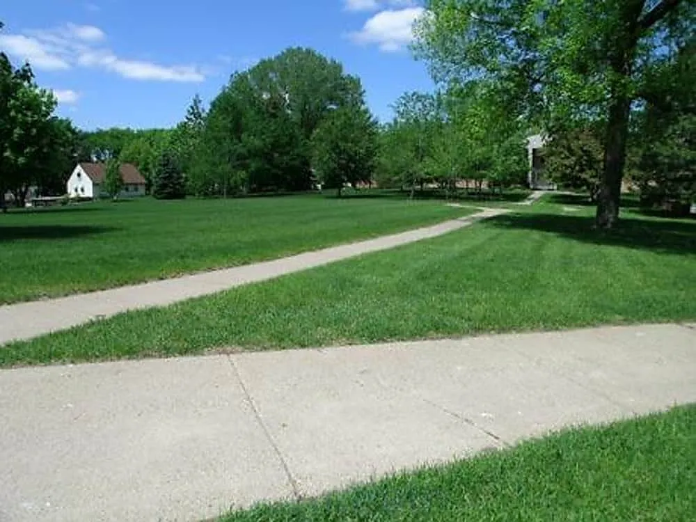 2 bed, $1,395 — Photo 2