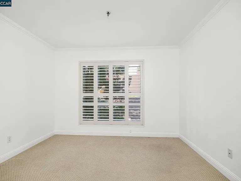 2530 Oak Rd #202 — Photo 14