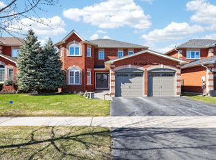 54 Bambi Cres, Georgina, ON L4P 4C6