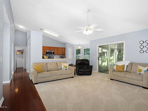 5th image of 1017 Arcaro Ct W