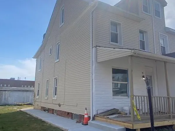 3 E 9th St, Marcus Hook, PA 19061