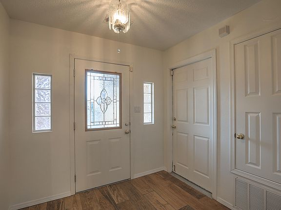 3rd image of 1408 Mesa Wood Pl NW