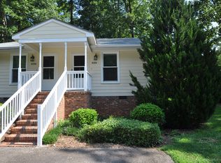 6104 Deerwood Pl, Raleigh, NC 27607