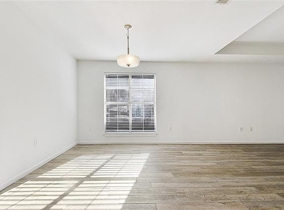 3rd image of 30159 Kinchen St