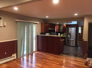 410 Crystal Ave, Staten Island, NY 10314