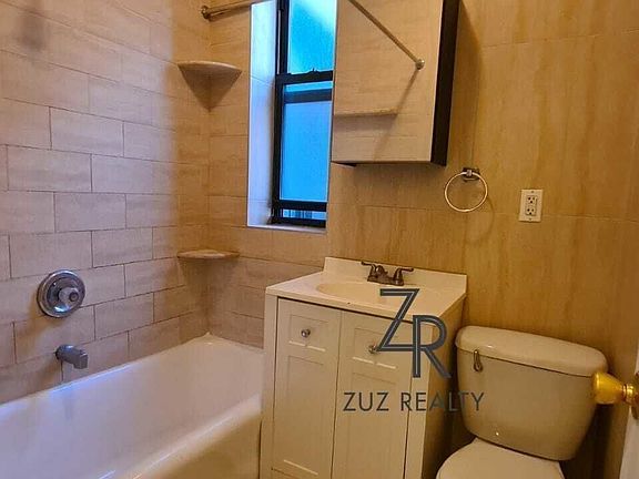 3rd image of 780 E 2nd St #F1e