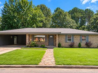 1018 Glenmore Dr, Columbia, MS 39429