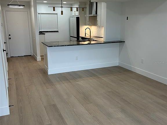 5th image of 3700 Beneva Rd APT 611
