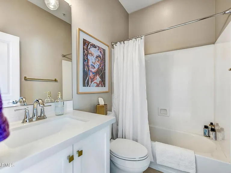 19475 N Grayhawk Dr #2122 — Photo 8
