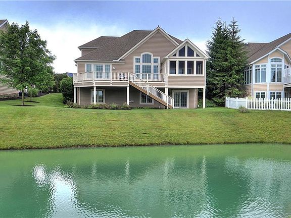 3rd image of 3835 Tradewinds Cir
