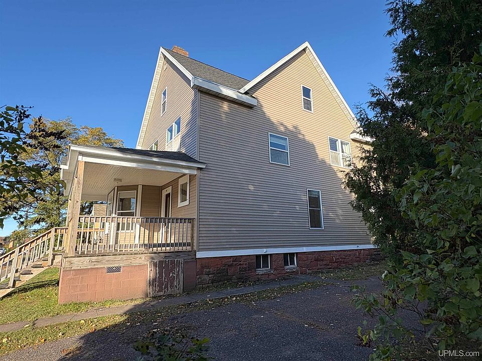 1st image of 937 Quincy St