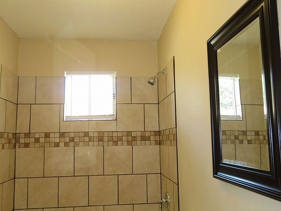 5th image of 1423 Ledger Rd
