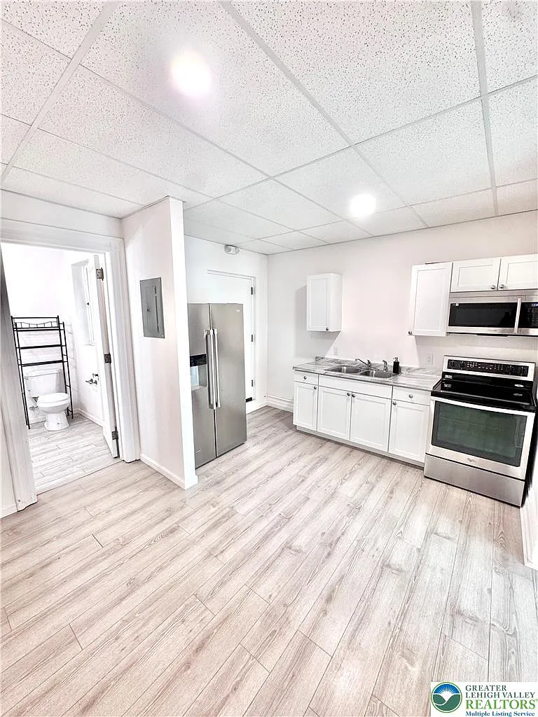 1 bed, 1.0 bath, 600 sqft, $1,250 — Photo 3