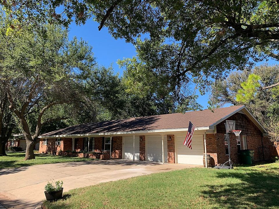 1st image of 902 Tejas Dr