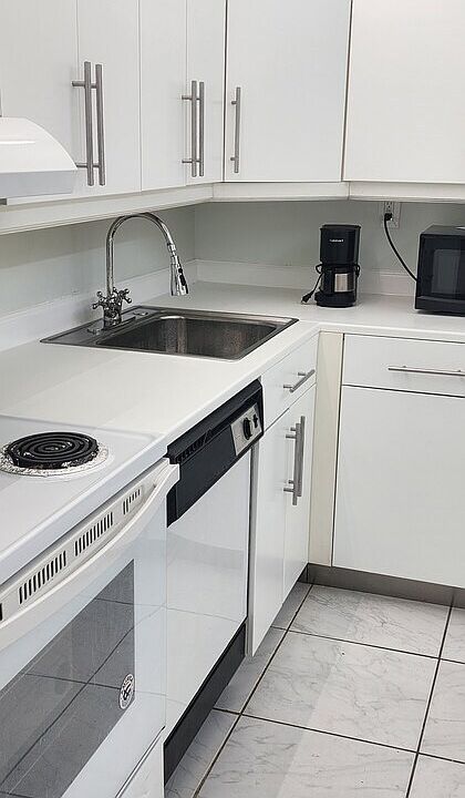 1st image of 8415 SW 107th Ave APT 115W