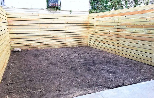 Rented by Capri Jet Realty Corp | media 27