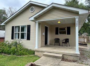 3202 Franor St, Alton, IL 62002