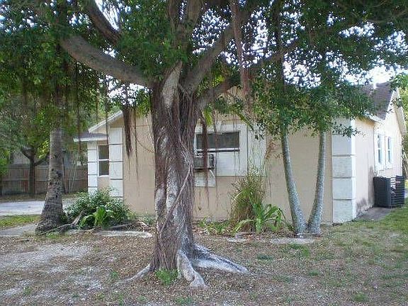 2nd image of 10840 Bonita Dr