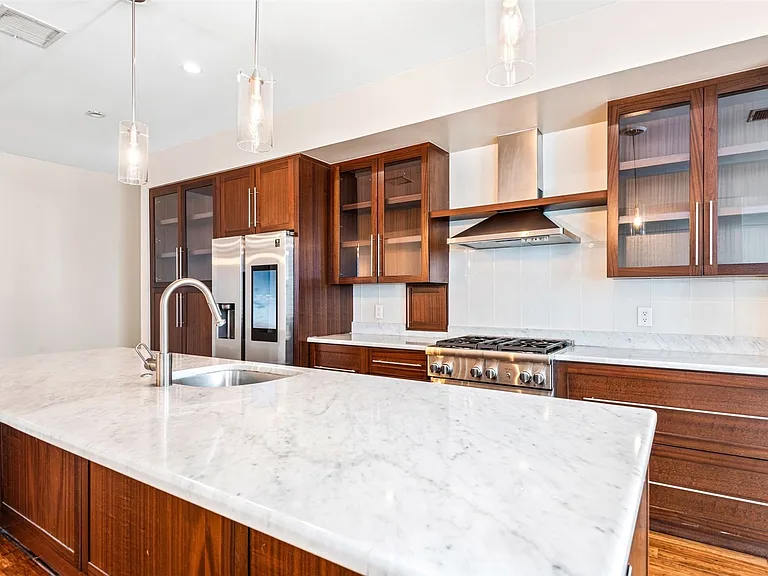 405 Central Ave #210 — Photo 7