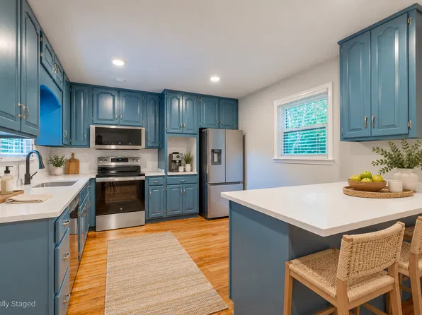 1611 Mary Dupre Dr, Chattanooga, TN 37421