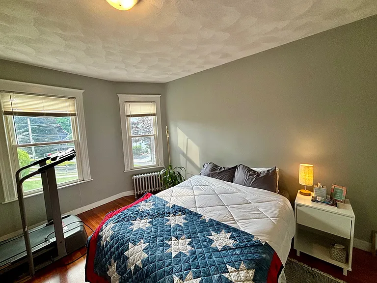 55 Cliff Ave #1 — Photo 10
