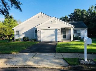 2 Derby Ct, Forked River, NJ 08731