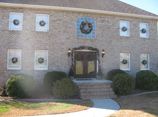 1761 Indian Hill Cir, Pelham, AL 35124