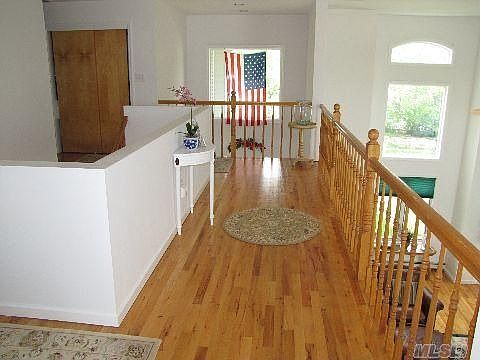 4th image of 166 Tuttle Pl