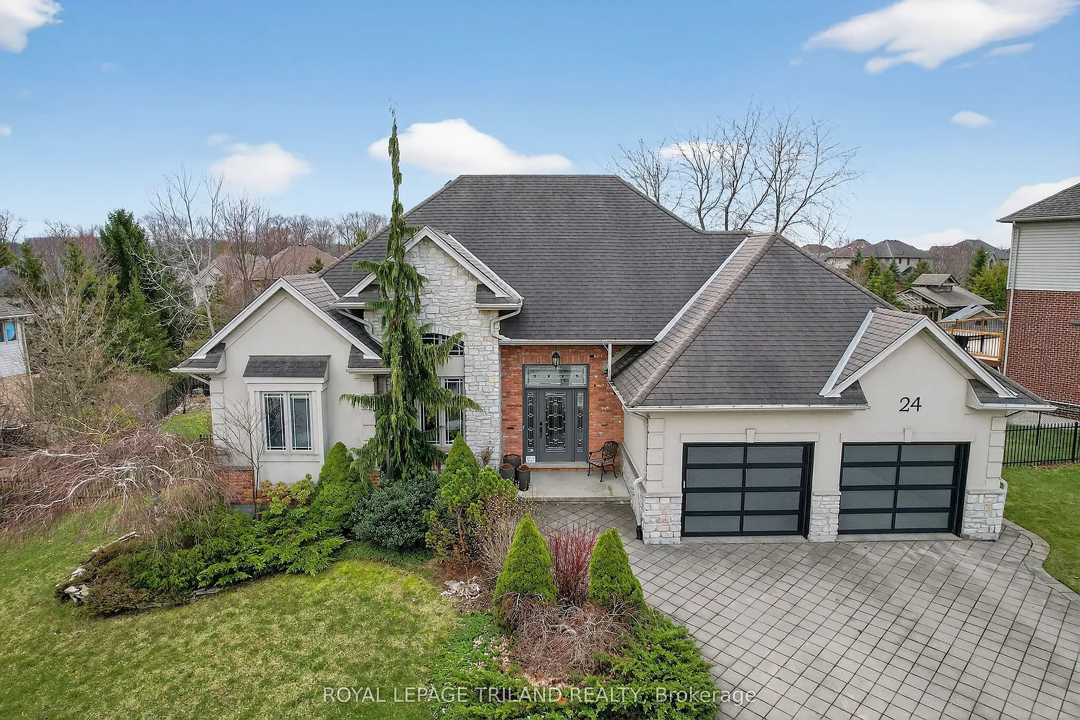 24 Earlscourt Ter photo 1