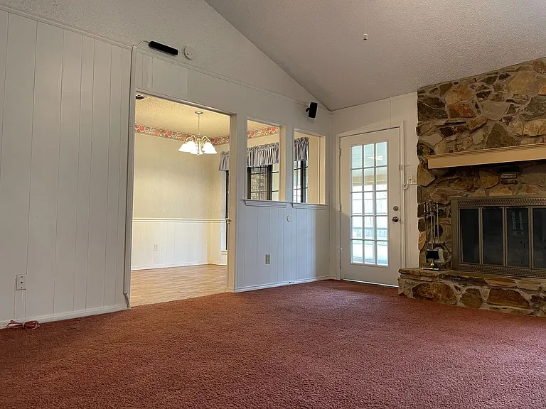 1928 Big Bend Dr — Photo 14