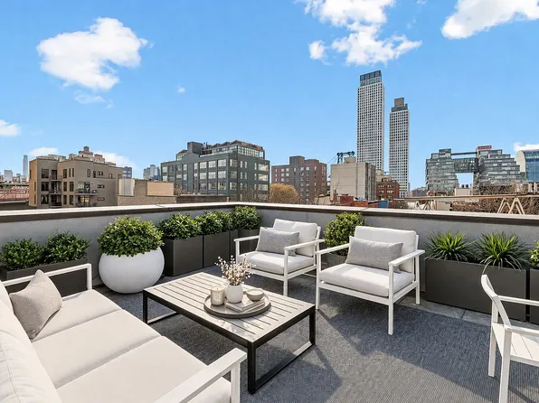 101 S 4th St #2, Brooklyn, NY 11249