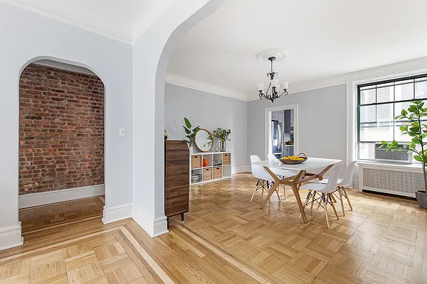 Sold by Compass | media 1