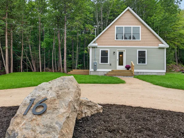 16 Birdsong Lane, Windham, ME 04062