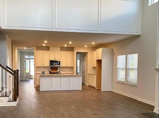 409 Carrara Dr, Summerville, SC 29486