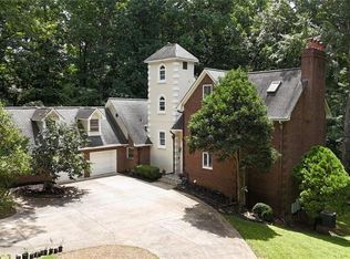 5599 Stone Creek Dr, Stone Mountain, GA 30087